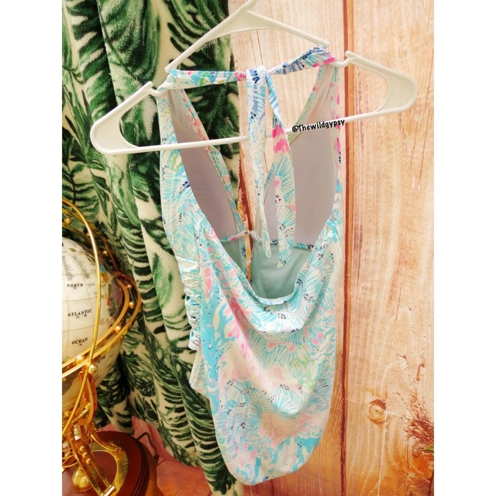 Lilly Pulitzer one piece swimsuit πΏ - Picture 4 of 5